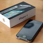 Apple iPhone 4 Черный (32) завода разблокирована - Новые 