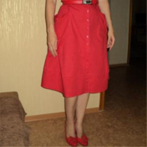 продам красное платье