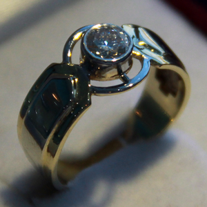 Кольцо с бриллиантом 0, 55 ct  печатка 3144