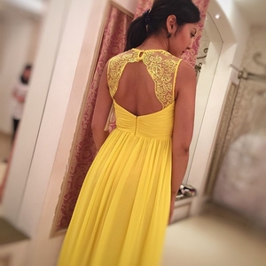 Желтое вечернее платье в Алматы