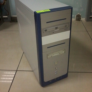 Компьютер для онлайн игр и офиса Pentium 4 640,  DDR2 1Gb,  HDD 160Gb