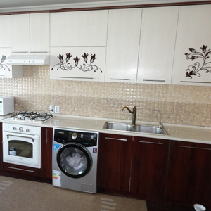 Продаётся трехкомнатная квартира в Жилом комплексе Реал Алматы