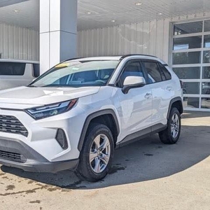 Selling My 2023 Toyota Rav 4 XLE AWD