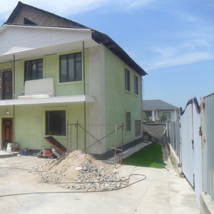 Продам дом, 2 уровня, в мкр Хан-Тенгри