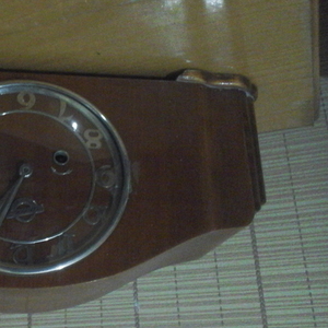 Продам настольные часы с боем Орловского часового завода. СССР