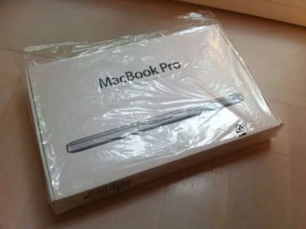 Apple MacBook Pro 15 - i7 and Apple MacBook Air 13 