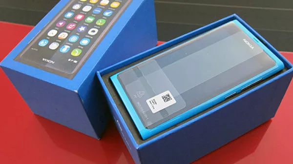 Nokia N9 64GB- $400.00 (Оплата после поставки)