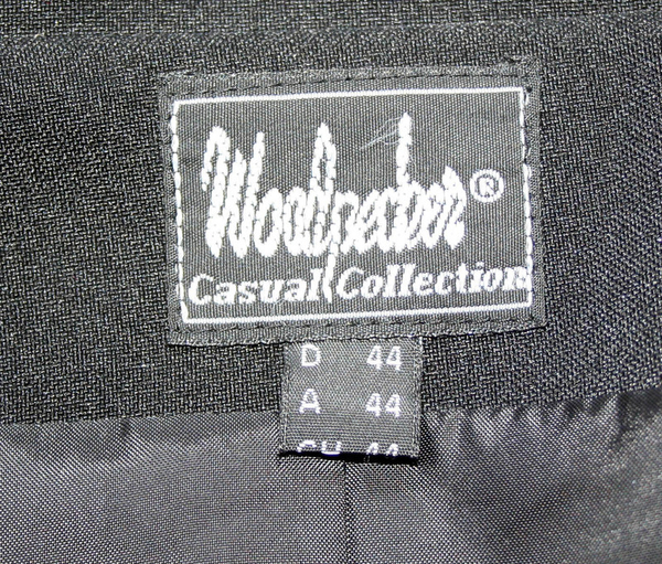 Новый женский пиджак,  полиэстер,  цвет: чёрный,  размер 50-52 3