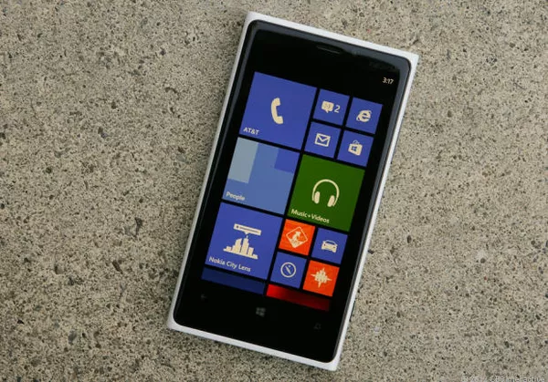 купить 2 получить 1 бесплатноNokia Lumia 920