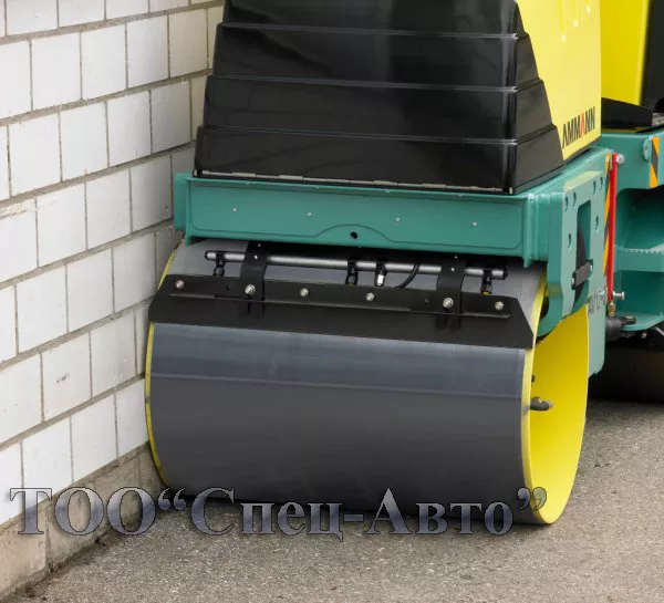 Вибрационный асфальтовый двухвальцовый каток AMMANN  AV 12-2 2