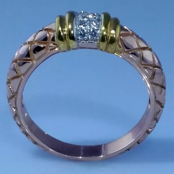 Кольцо с бриллиантами 0, 11ct  арт: 3 2