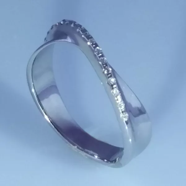 Кольцо с бриллиантами 0, 11ct  арт: 45