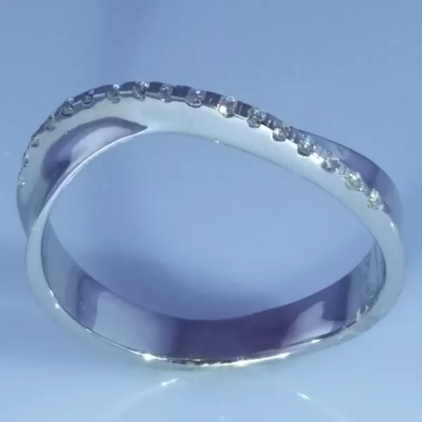 Кольцо с бриллиантами 0, 11ct  арт: 45 2