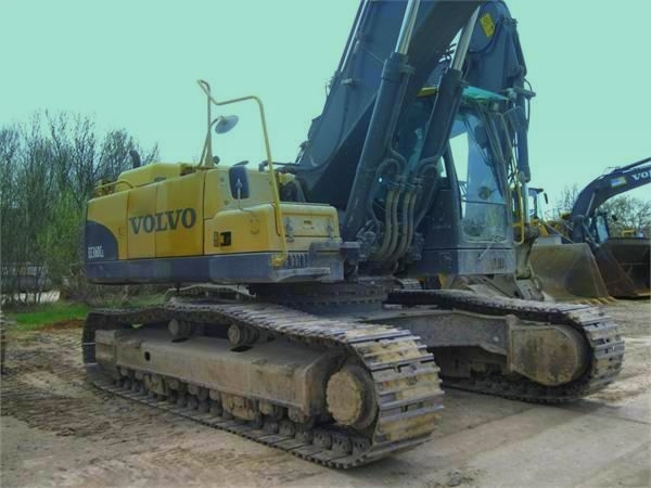 Продаем гусеничный экскаватор Volvo EC360CL,  2007 2