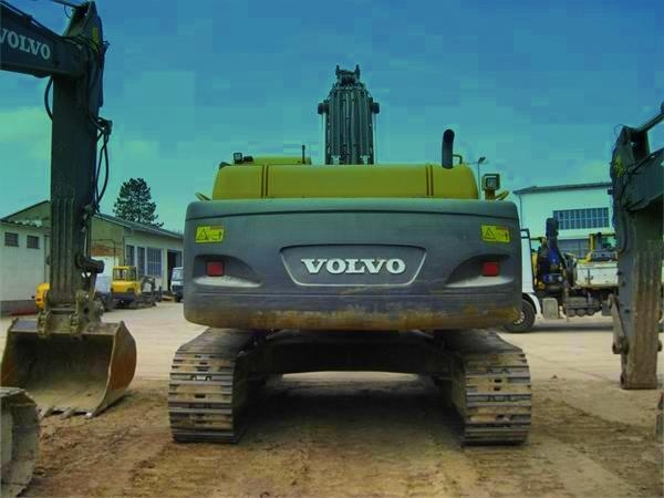 Продаем гусеничный экскаватор Volvo EC360CL,  2007 3