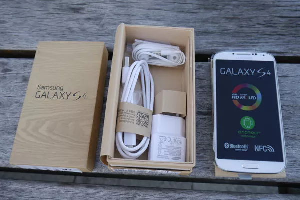 Samsung GALAXY S4.Original. (3 получить 1 бесплатно).