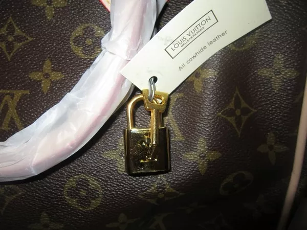 Стильная брендовая сумка  Louis Vuitton 3