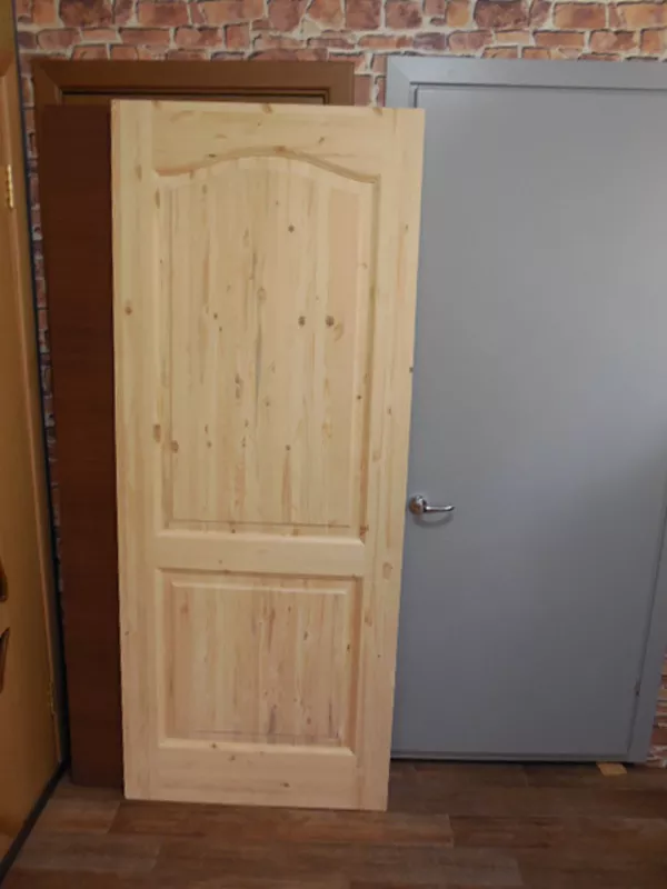 Двери межкомнатные из Ангарской сосны