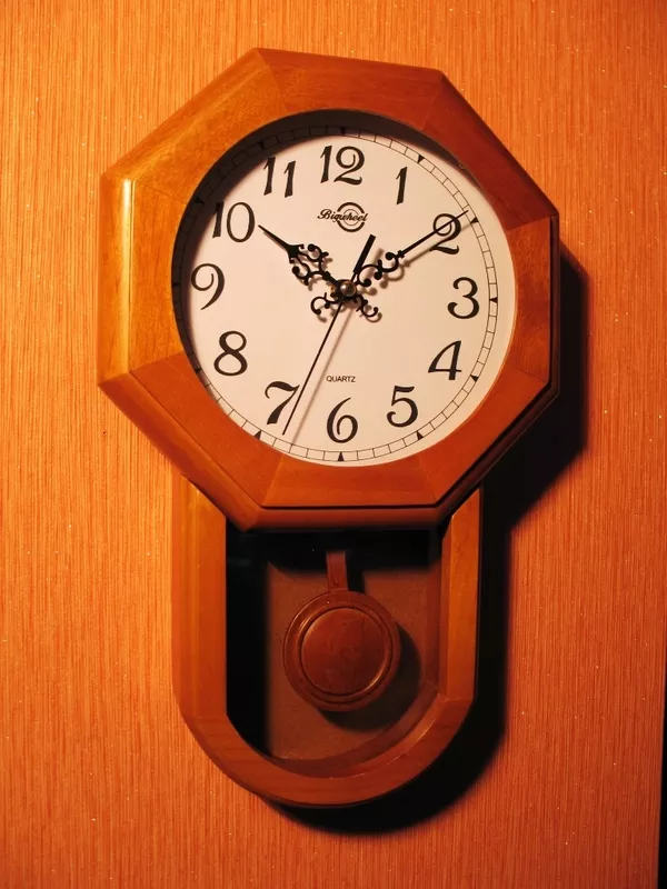 деревянные настенные часы с маятником модель 9610 2