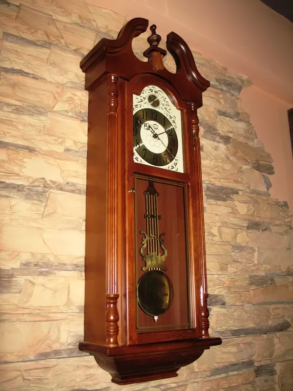 деревянные настенные часы с маятником модель 499 5