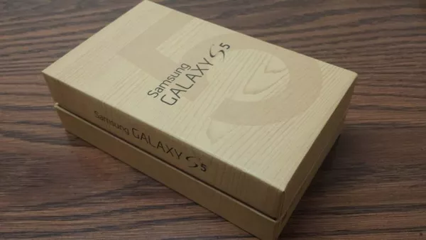 Samsung Galaxy S5 ЗАВОД открыл мобильный телефон