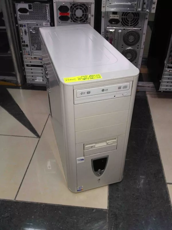 Компьютер для офиса и средних игр Pentium 4 630,  DDR2 1Gb,  HDD 120GbВ