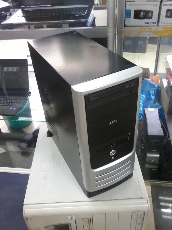 Двух ядерный компьютер Core 2 Duo E6600,  DDR2 2Gb,  HDD 160GbВ