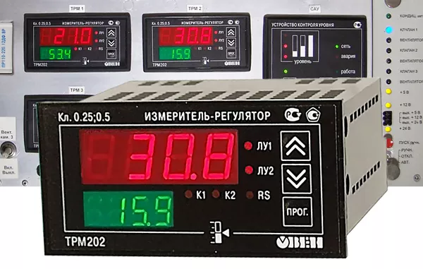 ОВЕН ТРМ202 измеритель-регулятор двухканальный  с интерфейсом RS-485 