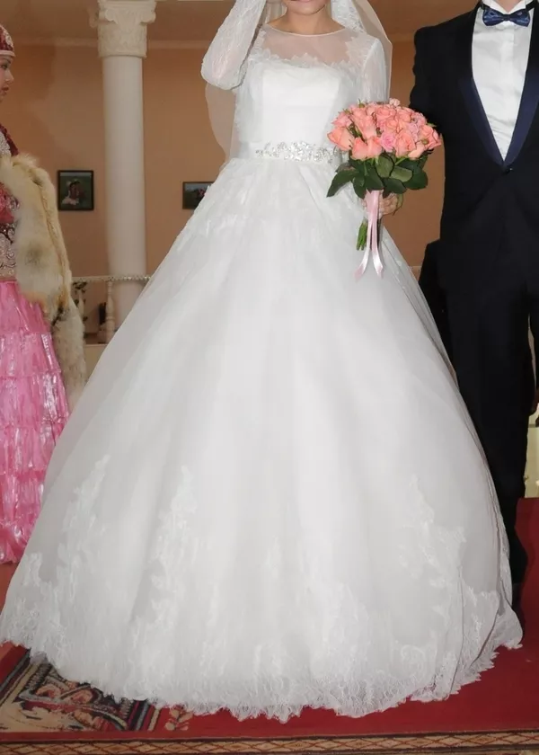 Продам срочно свадебное платье 5