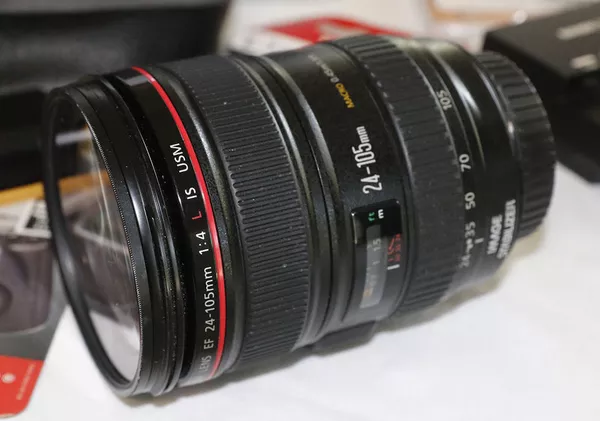 Canon EOS 5D Mark II 21, 1 МП Цифровая зеркальная камера 3