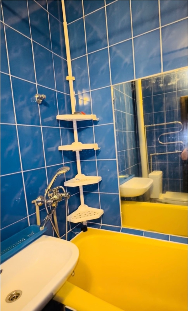 Продаю 1 квартиру  улучшенной планировки. 6