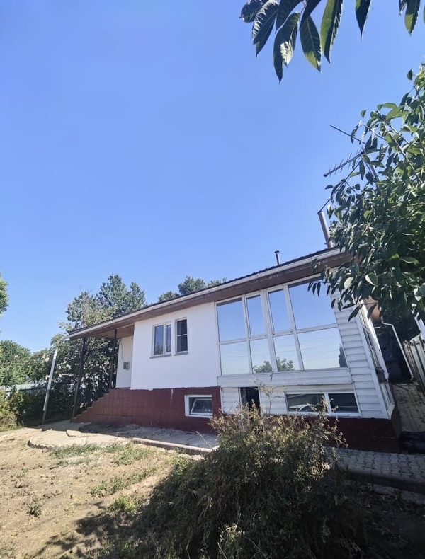 Прoдам большой 4 комнатный дом 175кв город Алматы 2