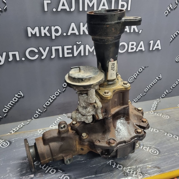 Передний редуктор 4310 Hilux Surf 185