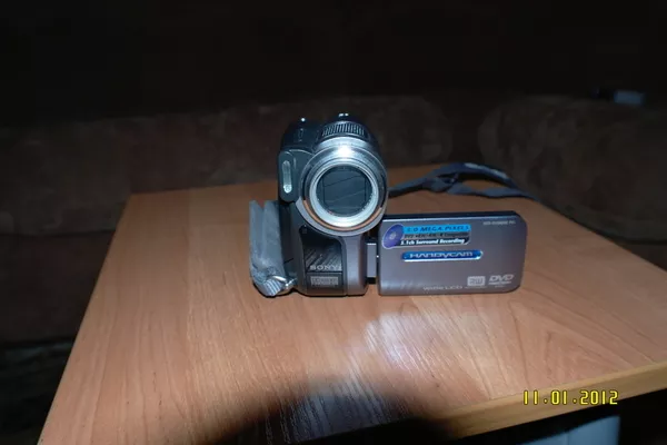 Продам видеокамеру SONY DCR-DVD403E (miniDVD) 2