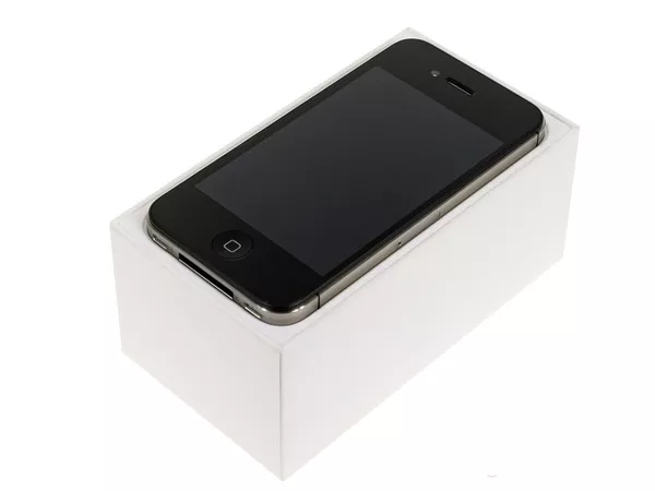 iPhone 4S и IPad 3 Wi-Fi + 4G   4