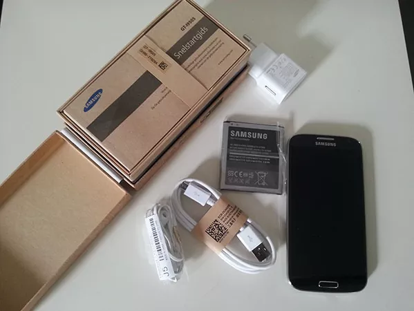 Новый Apple Iphone 5G 64Gb и Samsung Galaxy SIV разблокирована 2