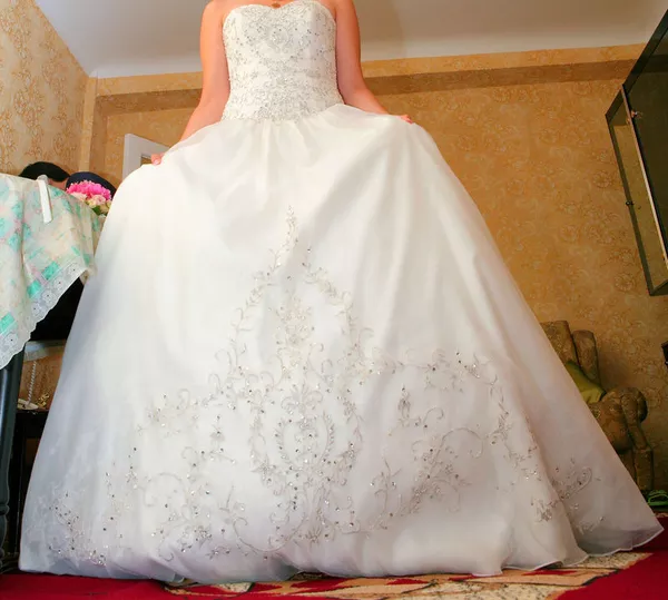 Шикарное свадебное платье цвета айвори! 5