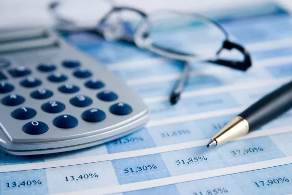 Составление налоговых и статистических отчетов