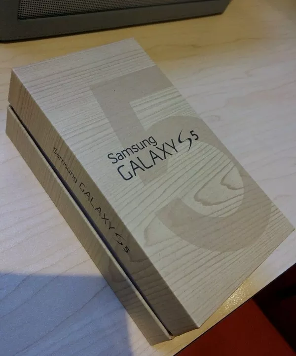 Новый Apple IPhone 5s разблокирована,  Samsung Galaxy s5 3