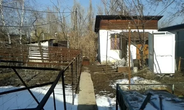 Продам дешево кирпичный дом в районе Бобека Алматы  4