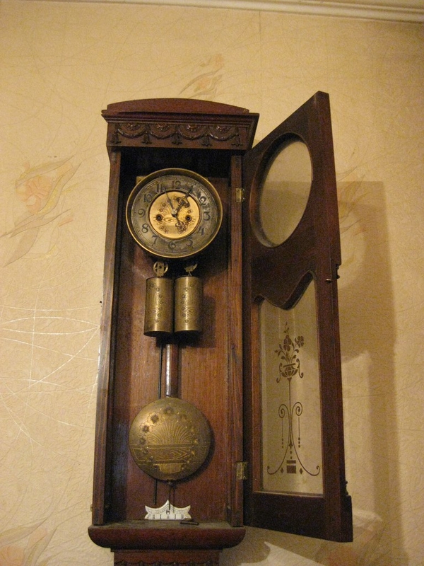 Продам настенные часы Германия конец 19 - начало 20 века 2
