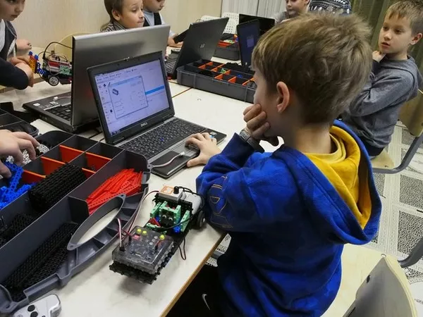 Робототехника для детей в Алматы 3