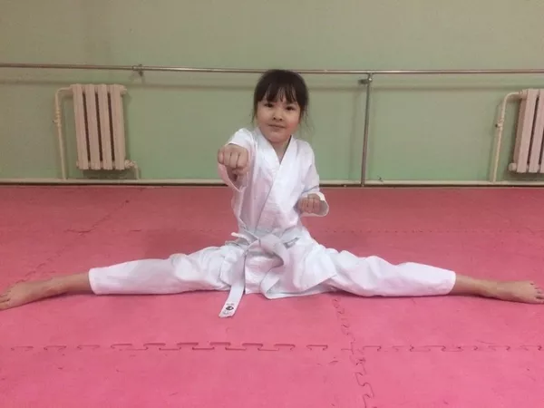 Крепкий дух Школа KarateKi развивает личность вашему ребенку  4